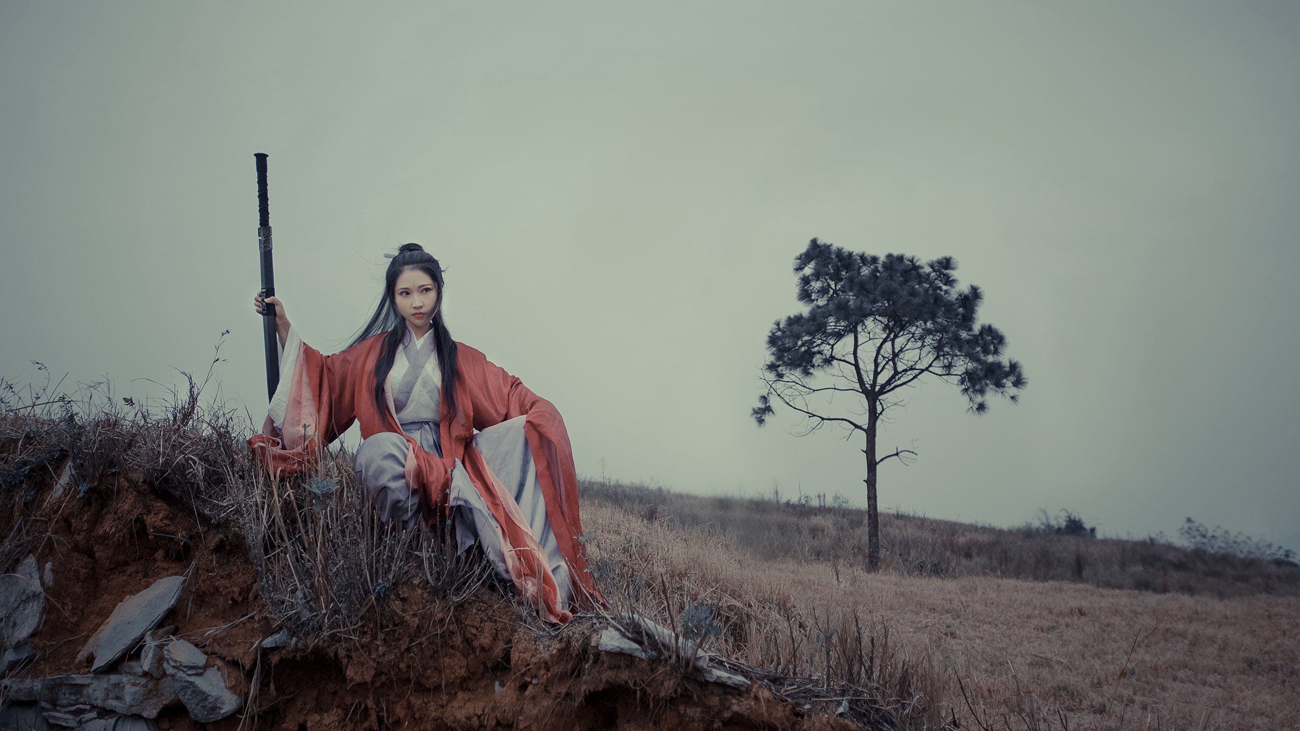 森林狼险胜尼克斯，东部决赛中爱德华兹双手暴扣点燃全场，森林狼爱德华兹定妆照