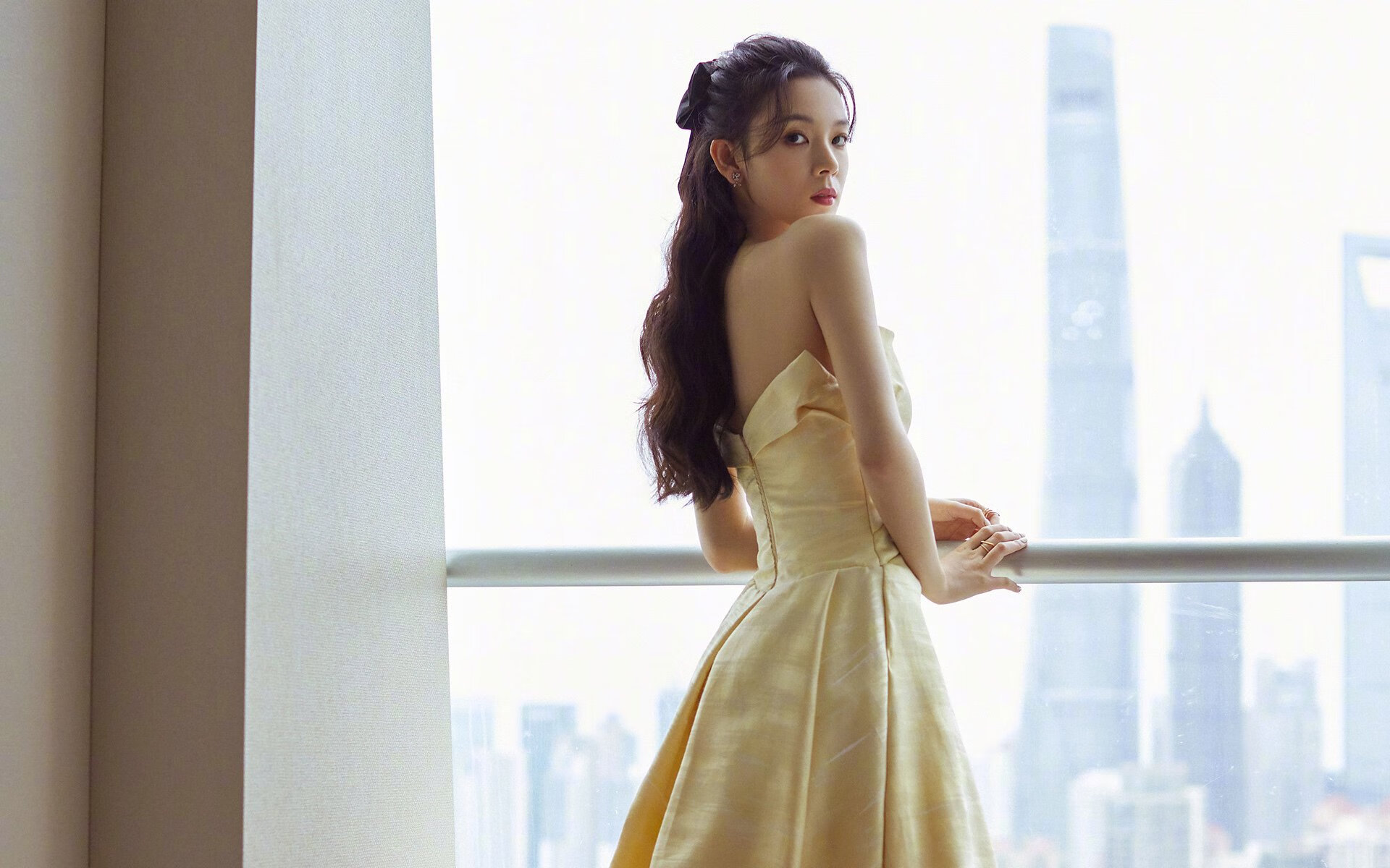 AYX体育官网-皇马利用局部优势打出快速推进，皇马的战术打法