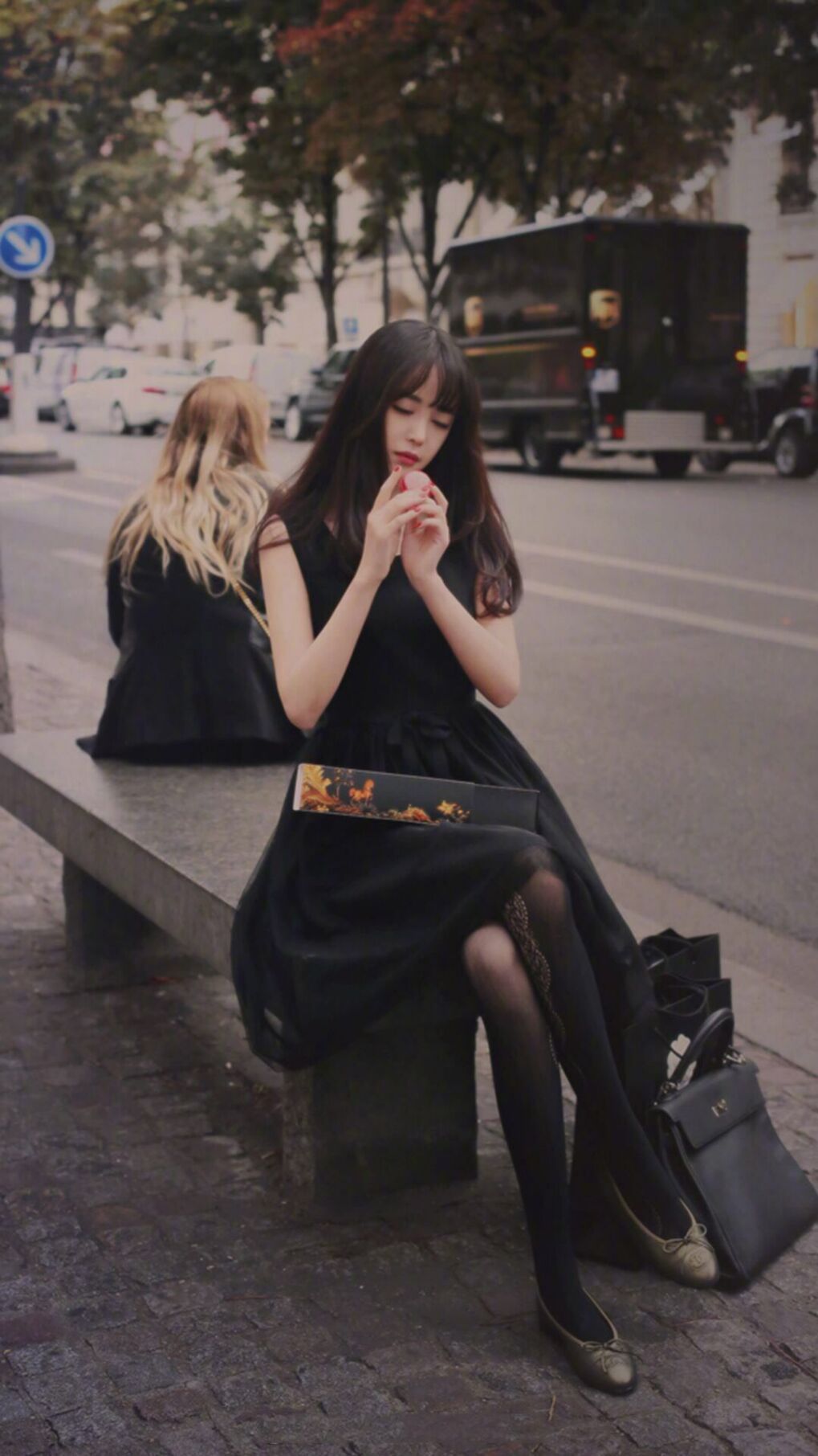 爱游戏在线登录入口-意甲技能盛宴：灵巧过人点燃赛场，意甲高能7秒