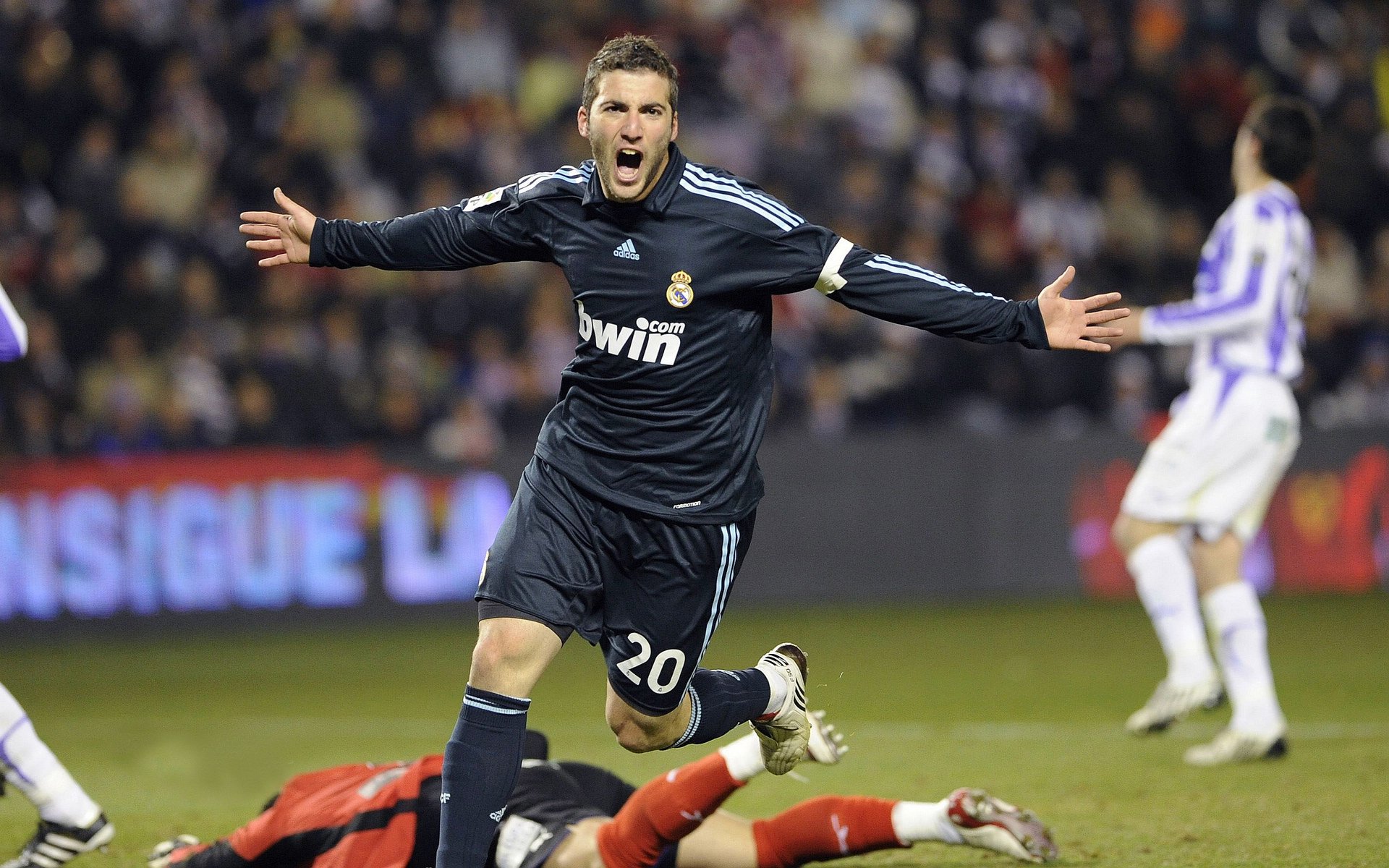 校园体育活动组织创新与实践研究，体育学院活动的创新点子